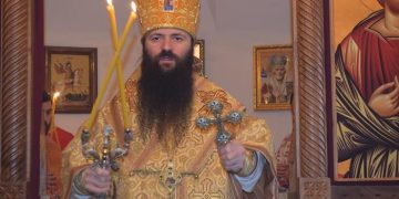 ქალაქის მერმა დამოუკიდებლობა მოგვილოცა იმით, რომ აღადგინა ჩვენი დამოუკიდებლობის დამსამარებელი ნარიმანოვის ძეგლი – მარნეულისა და ჰუჯაბის ეპისკოპოსი