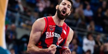 „გელოდებით მოსკოვში“ – თორნიკე შენგელიამ მოსკოვის ცსკა-სთან 3-წლიანი კონტრაქტი გააფორმა – ვიდეო