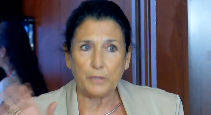 მე გამასაღოთ, როგორც პრომოძალადე  არის სასაცილო – სალომე ზურაბიშვილი