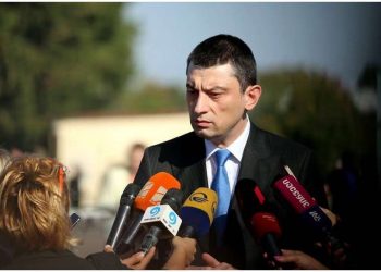 „არ გადამრიოთ…. ხანდახან კორექტულად საუბრობთ ხოლმე“ – გიორგი გახარია ჟურნალისტებს