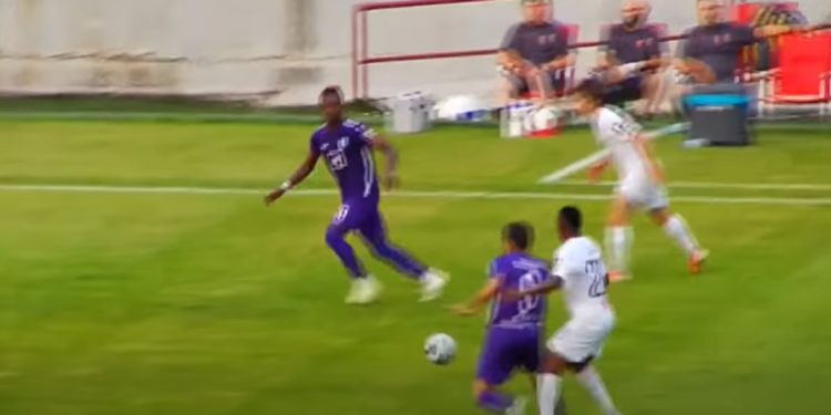 ეროვნული ლიგის ფეხბურთელებმა ერთმანეთს აფურთხეს – კოხრეიძე 2000 ლარით დაჯარიმდა და 4 მატჩს გამოტოვებს