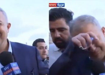 ბეირუთის გუბერნატორმა ჟურნალისტებთან საუბრისას თავი ვერ შეიკავა და ატირდა (ვიდეო)