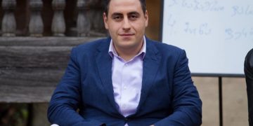 ვაპირებ გავხდე პრემიერი, რომ აღარცერთ ადამიანს ნაგავსაყრელზე არ უწევდეს ლუკმის მოპოვება – გიორგი ვაშაძე