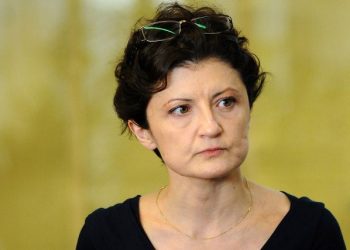 თეა წულუკიანი თანამდებობას ტოვებს