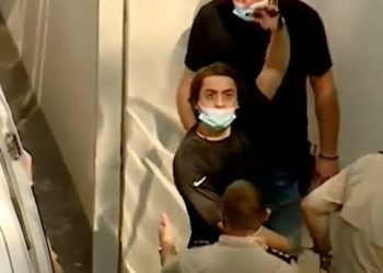 „მაგრად იყავი აჩო“ – როგორ ამხნევებენ შაქარაშვილის საქმეზე ბრალდებულებს