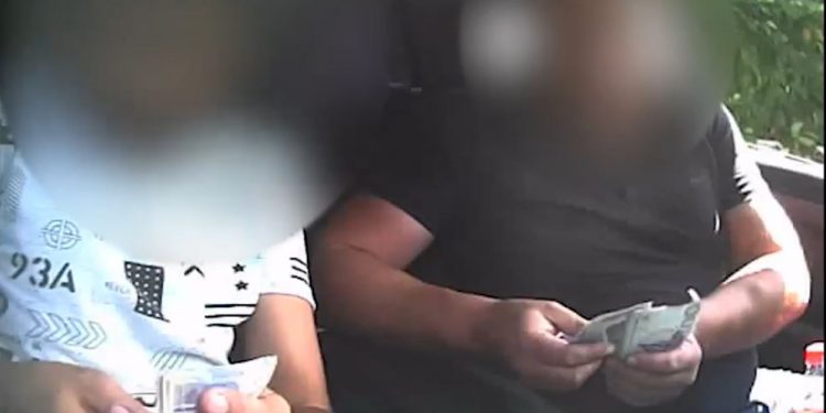 ამოღებულია „მეტადონი“ და „ჰეროინი“ – პოლიციამ 4 ნარკორეალიზატორი დააკავა