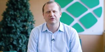 ბილბორდები არ გვაქს რადგან ერთი ცალის ჩამოჭიმვა 30 ათასი ლარი ჯდება – ჯაფარიძე