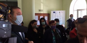 აქციის მონაწილეები ქობულეთის მერიაში შეიჭრნენ