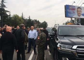 მეც იარაღით გადავაადგილდები – კახა ოქრიაშვილი