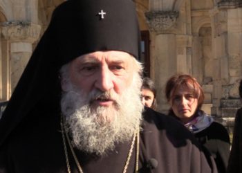 „როგორ მომაბეზრეთ თავი, გაეთრიეთ“ – მეუფე იოანე ჟურნალისტს