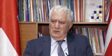 „41 წლის გარდაცვლილი ქალბატონი ჩვენი, სამედიცინო წრიდანაა,” – ამირან გამყრელიძე კოვიდსასტუმროში გარდაცვლილ ინფიცირებულზე