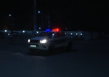 რუსთავში ავტომობილებიდან აკუმულატორები და მონიტორი მოიპარეს – დაკავებულია 47 წლის მამაკაცი