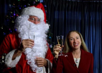 ასე მილოცეს კელი დეგნანამა და აშშ-ს ყოფილმა ელჩებმა საქართველოს ახალი წელი