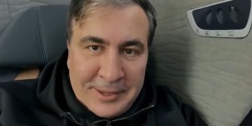 ნიკა არის თავგანწირვის და შეუპოვრობის ნიშანი – სააკაშვილი ნიკა მელიას პარტიის თავმჯდომარეობას ულოცავს