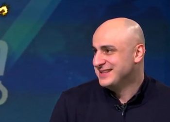 ღამურაა? – ნიკა მელიას პირდაპირ ეთერში ღამურა „მოეჩვენა“