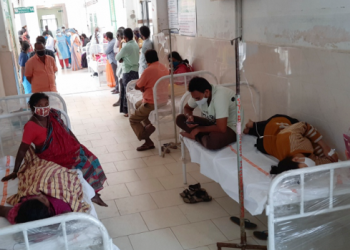 ინდოეთში დაუდგენელი დაავადების გამო, ასობით ადამიანი საავადმყოფოში მოხვდა