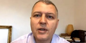 “ზაფხული გვექნება ძალიან კარგი” – რატომ არ უნდა გვეშინოდეს კორონავირუსის ახალი შტამის