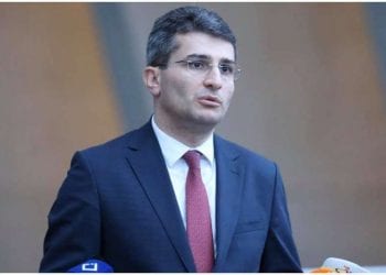 პარლამენტი ოპოზიციის ნაწილის სადეპუტატო უფლებამოსილების შეწყვეტას კენჭს 2 თებერვალს უყრის