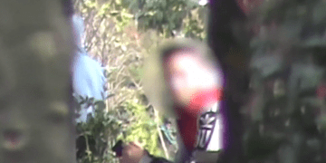 პოლიცია ფარულ ვიდეოს ავრცელებს – ნარკოტიკების რეალიზაცია ბათუმში