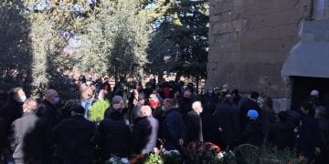 თემურ წიკლაური უკანასკნელ გზაზე ტაშით გააცილეს