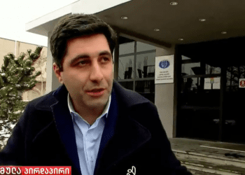 „მე ძირს ვგდივარ, ქალს ურტყამენ, ბავშვი ტირის…“ – ვახო სანაია მასზე თავდასხმის დეტალებს იხსენებს