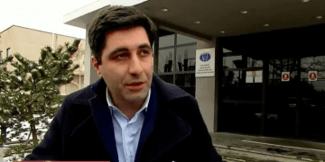 „მე ძირს ვგდივარ, ქალს ურტყამენ, ბავშვი ტირის…“ – ვახო სანაია მასზე თავდასხმის დეტალებს იხსენებს