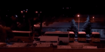 ენმ-ის ოფისის მიმდებარე ტერიტორიაზე სამართალდამცველების მობილიზება შეინიშება – ფორმულა