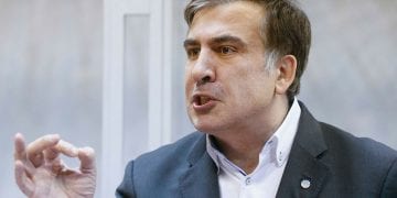 პოლიციელების მისამართები უნდა გამოვაქვეყნოთ, ყველას დედ-მამასთან უნდა მივიდეთ – სააკაშვილი