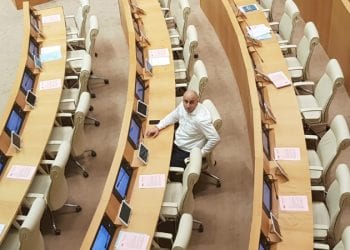 პარლამენტმა ნიკა მელიას იმუნიტეტი შეუჩერა