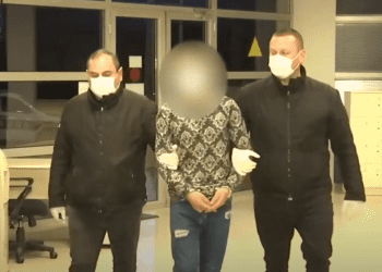 შსს “ერთიანი ნაციონალური მოძრაობის” ოფისის დაზიანების ფაქტზე 3 პირის დაკავების კადრებს ავრცელებს