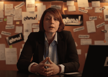 ელენე ხოშტარიამ პოლიტიკური მოძრაობა დააარსა