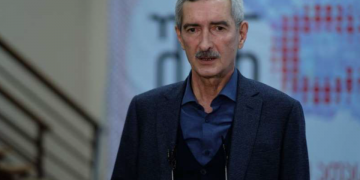 “მინდა, ჩემი კოლეგები  ამ საქმის ავანგარდში იყვნენ, იმ ექიმების საპატივცემულოდ, ვინც კოვიდთან ბრძოლას შეეწირა” – პაატა იმნაძის მოწოდება