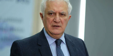 როდის მოიხსნება ე.წ კომენდანტის საათი – რას ამბობს ამირან გამყრელიძე