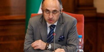 “COVID ვაქცინებზე მუშაობა დაახლოებით 17-18 წლის განმავლობაში მიმდინარეობდა” – ზაზა წერეთელი