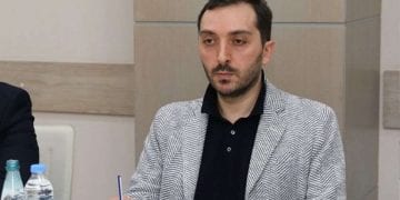 ჯერ ვაქცინა უნდა ყოფილიყო შემდეგ შეზღუდვების მოხსნა, ეს არის შეცდომა, რამაც შეიძლება უკან დაგვაბრუნოს – ბიძინა კულუმბეგოვი