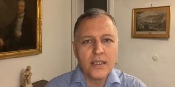 „ყველაფერი უნდა გაკეთდეს, რომ ჩვენი ბავშვები გადავარჩინოთ” – გიორგი ფხაკაძე ორსულებსა და მეძუძურ დედებზე