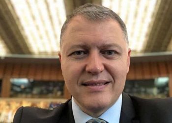 გადაარჩინეთ თქვენი თავი, გადაარჩინეთ ჩვენი მომავალი – ვის მიმართავს გიორგი ფხაკაძე