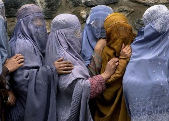 ავღანეთის მთავრობაში ქალებს მუშაობის გაგრძელება მხოლოდ საფირფარეშოების დამლაგებლებად შეეძლებათ