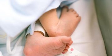 ციციშვილის კლინიკაში მოთავსებული 100-ზე მეტი ბავშვიდან 21 რეანიმაციული პაციენტია, მათგან 3 ჟანგბადდამოკიდებულია