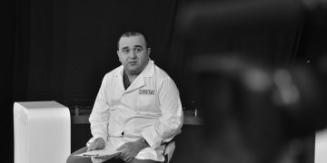 ხელის შეხებას დიდი მნიშვნელობა აქვს… შეიძლება შეცდომა დავუშვი… – ლევან რატიანი ემოციურ ისტორიას იხსენებს
