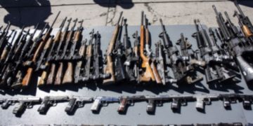 ქუჩებში გასაყიდად გამოტანილი იარაღი და ამუნიცია ავღანეთში – ნახეთ ვიდეო