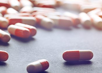 რა პირობებში მზადდება წამლები საქართველოში – შოკისმომგვრელი კადრები