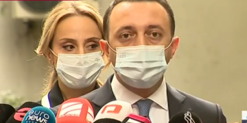 სამართალდამცველებმა სააკაშვილის სამალავი ბინის კარი გასაღებით გააღეს – ღარიბაშვილი სააკაშვილის დაკავების დეტალებზე