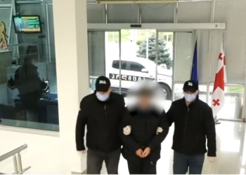 „დღეში რამდენი მყავს საცემი იცი? დეიშოკები“ – ფარული ჩანაწერი, როგორ გრგმავენ ბიზნესმენისთვის თანხის წართმევას