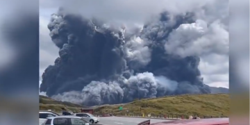 ვულკანის ამოფრქვევის გამო, იაპონიაში განგაშის მე-3 დონე გამოაცხადეს