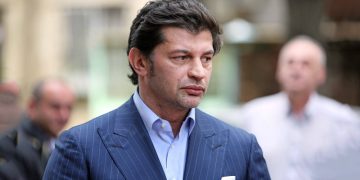 იცოდა თუ არა კალაძემ, რომ მიხეილ სააკაშვილი საქართველოში იყო – რას ამბობს მერობის კანდიდატი