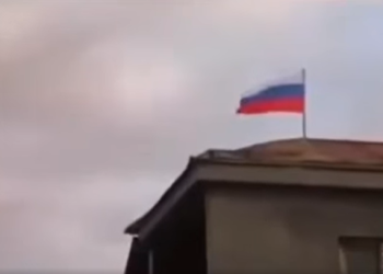 “ევროკავშირის და ამერიკის დროშას ხო ჯობია, გაუმარჯოს ყველაზე მაგარ პრეზიდენტს…“ – ახმეტაში გადაღებულმა კადრებმა საზოგადოება აღაშფოთა