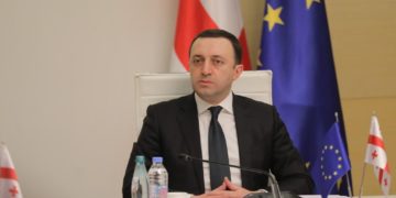 ღარიბაშვილის განცხადებით, ჯიქიას ქუჩაზე პოლიციელებისთვის 1000-ბინიანი პოლიციის ქალაქი აშენდება