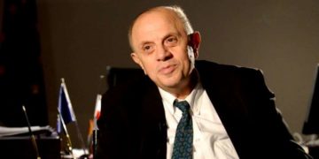 ლევან ბერძენიშვილი მიიჩნევს, რომ ერეკლე მეფე მოღალატედ უნდა გამოცხადდეს